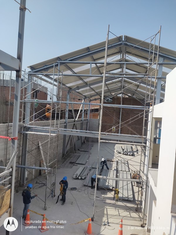 Estructura metálica y obra nueva